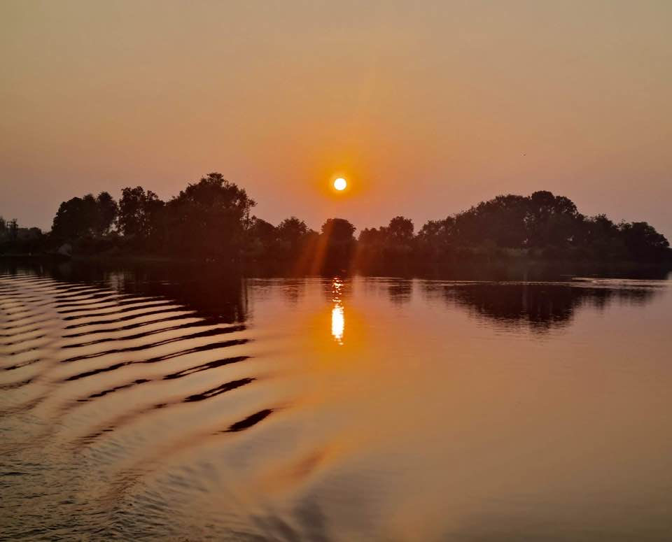 Photography24